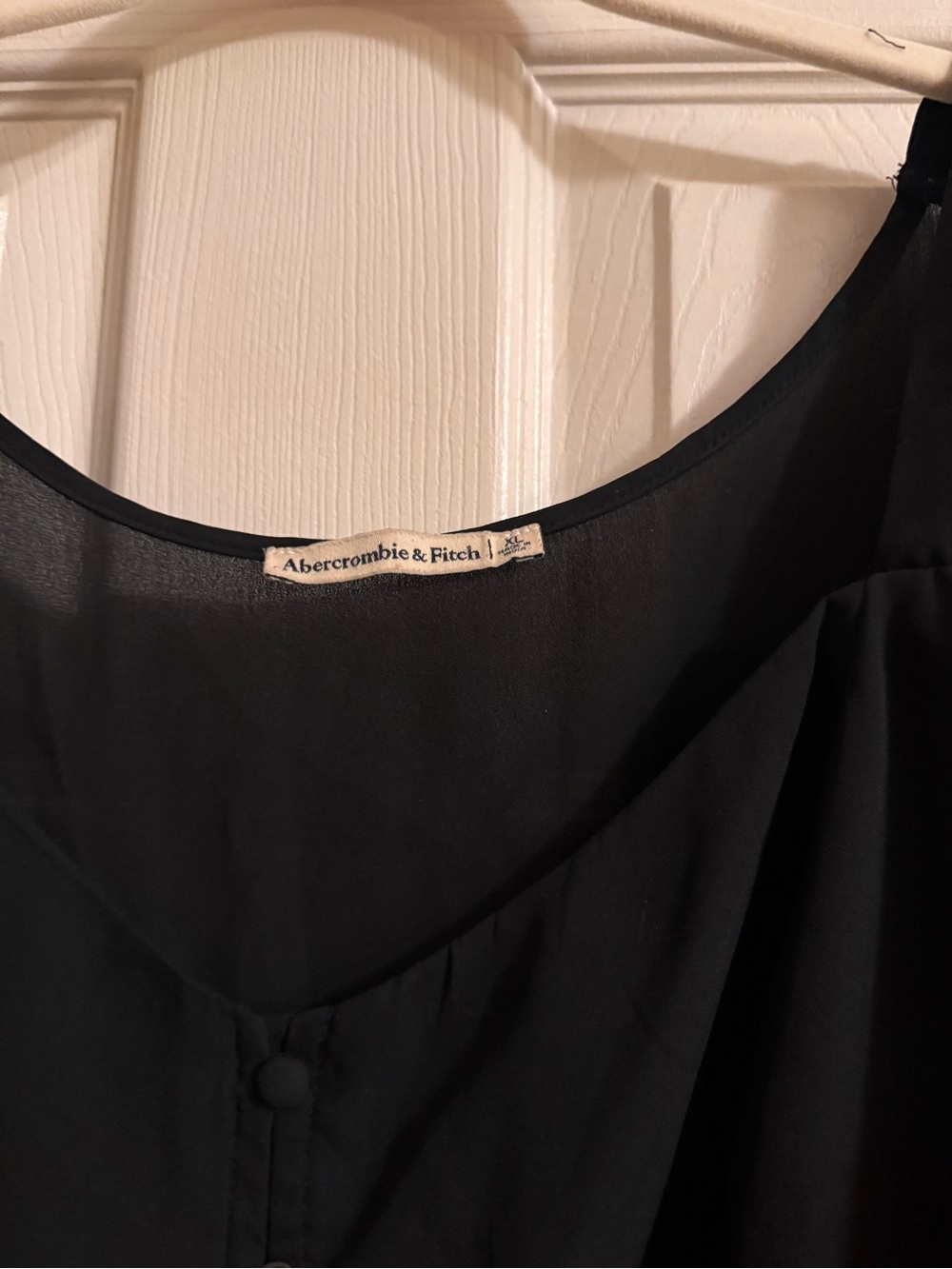 Abercrombie & Fitch Black Long-Sleeve Scoop Neck Blouse with Button Details - Picture 2 of 4